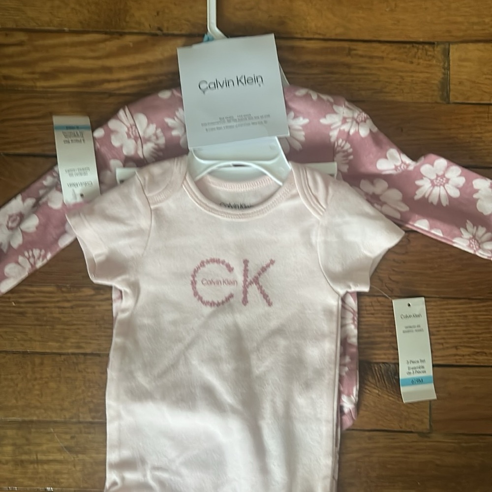 Calvin Klein Floral Pink Baby Set